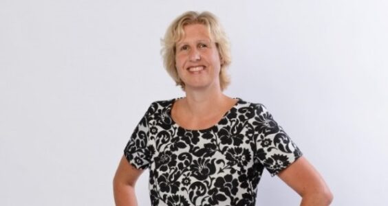 Afbeelding voor Petten en reacties