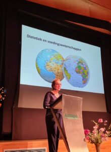 Afbeelding voor Prof. Marian de van der Schueren: “De besparingen met een diëtist zijn groot en goedkoop” (met video’s)