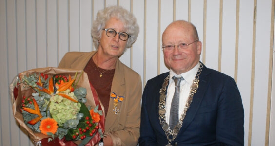 Afbeelding voor Koninklijke onderscheiding voor oud NVD-voorzitter Cora Jonkers