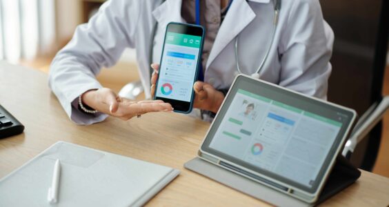 Afbeelding voor Digitalisering en hybride zorg